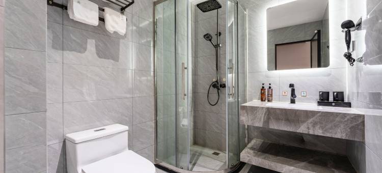 莱枫酒店(四会大旺国际广场店)图片