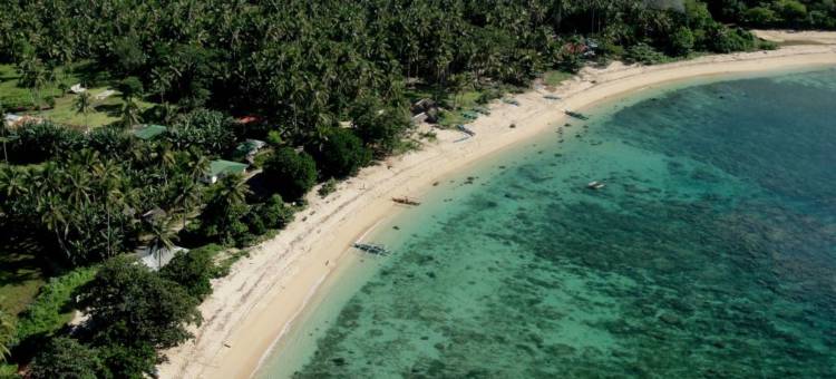 RedDoorz Hostel @ Madrias Pension House Isabela图片