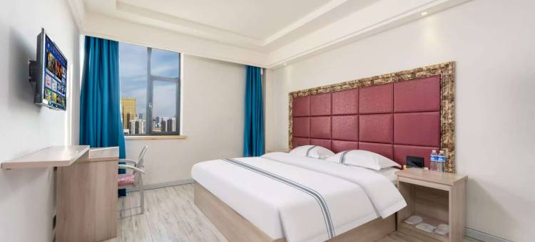 睿柏·云酒店(鄂尔多斯万达广场店)图片