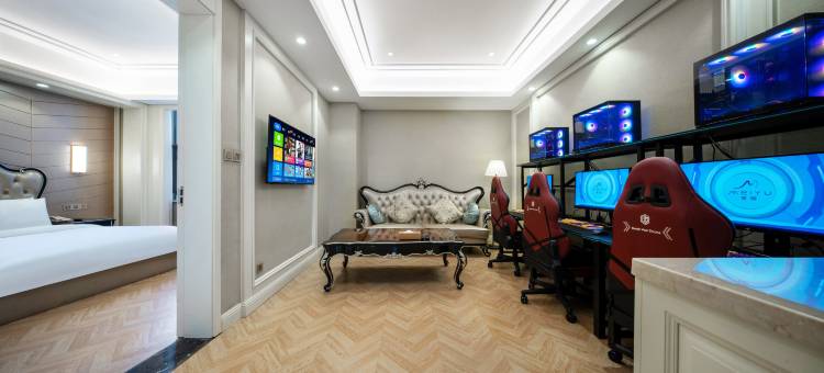 美娱·星峰电竞酒店(苏州张家港客运站店)图片