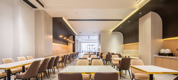 丽呈朗誉酒店(无锡滨湖万象汇鼋头渚风景区店)图片