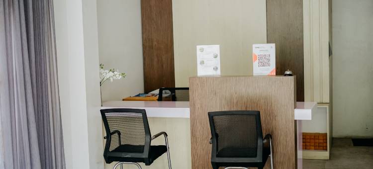 路边别墅(Roadsidevilla's)图片