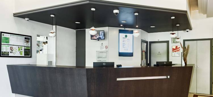 B&B HOTEL圣昆廷-伊韦林中心火车站(B&B Hotel Saint-Quentin-en-Yvelines Centre Gare 4 étoiles)图片