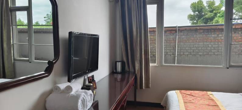 峨眉山水云间民宿图片