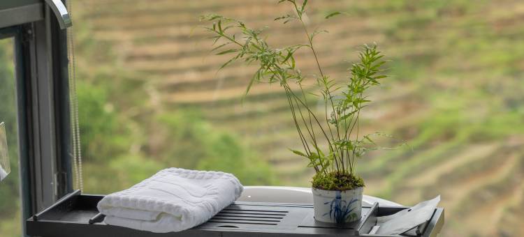 从江加榜云上梯田景观酒店图片