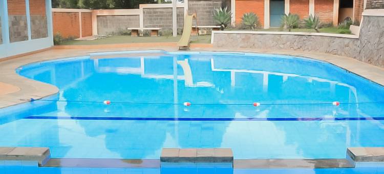 因萨尼西萨鲁阿彭卡克伊斯兰都市景观酒店(Urbanview Hotel Syariah Insani Cisarua Puncak)图片