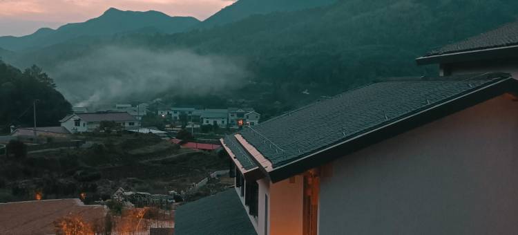 少间·笙笙慢民宿(石台秋浦河景区店)图片