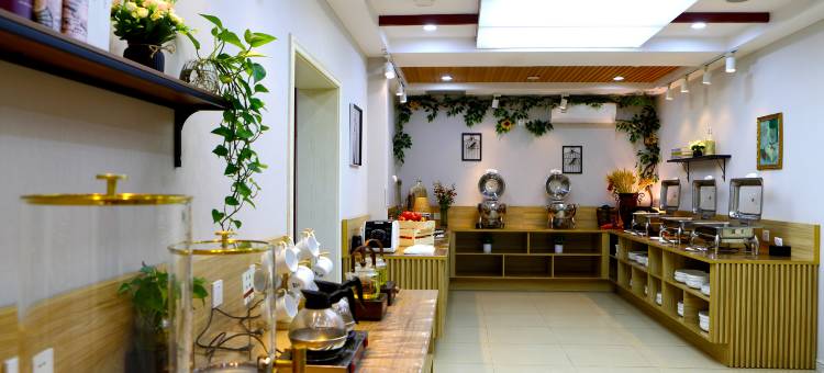 日月明臻选酒店(大连火车站松云街店)图片