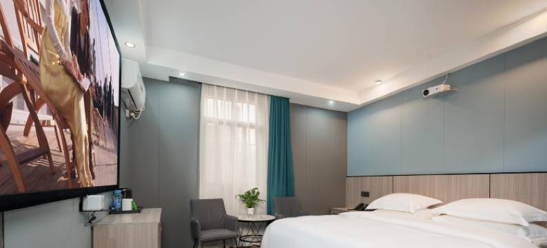 客的家影院酒店(信丰火车站店)图片