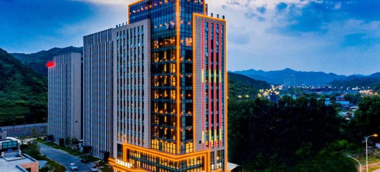 兰欧国际酒店(承德鼎盛王朝文化产业园店)图片