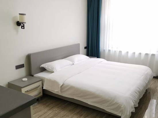 萝北凤翔镇清雅民宿