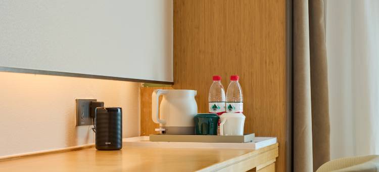 柏纳S酒店(胡杨河店)图片