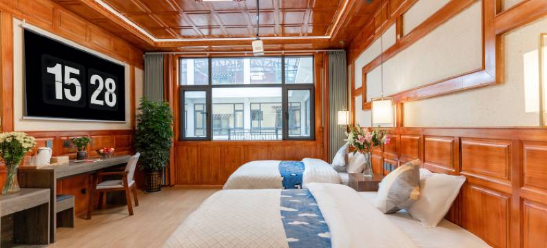 香格里拉过云隅宿民宿(独克宗古城店)图片