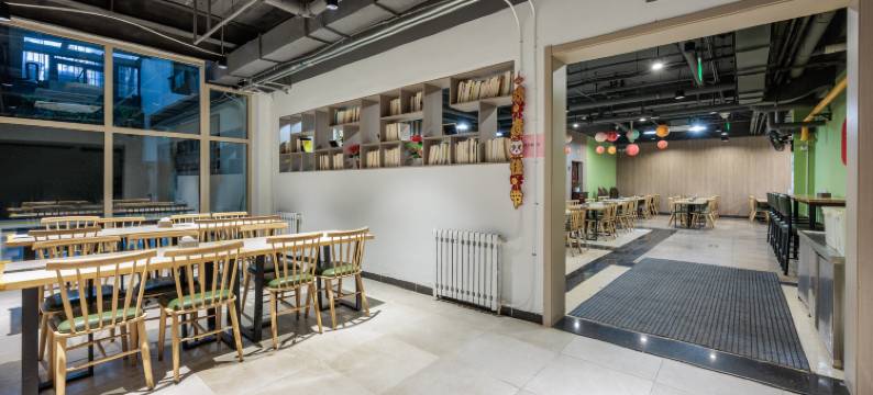 秋果酒店X(朝阳高铁站石佛营地铁站店)图片
