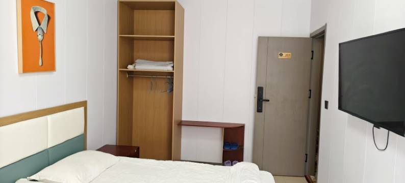 优家民宿(商丘火车南站店)图片