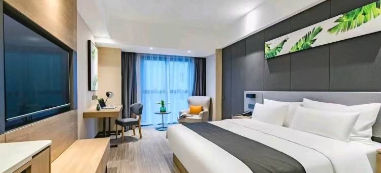 容悦轻居酒店(河南青华中英文学校店)图片