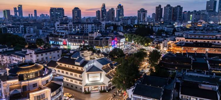 南京夫子庙花间府·来燕图片