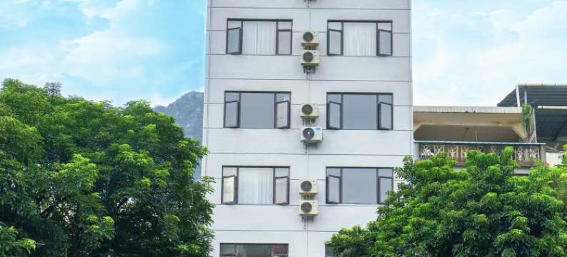 钰龙智选酒店(贺州缤纷环球城店)图片