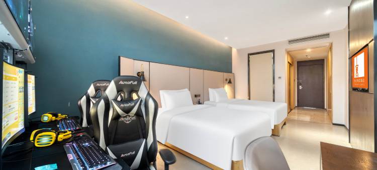 寓约电竞酒店(南昌象湖南大一附院店)图片