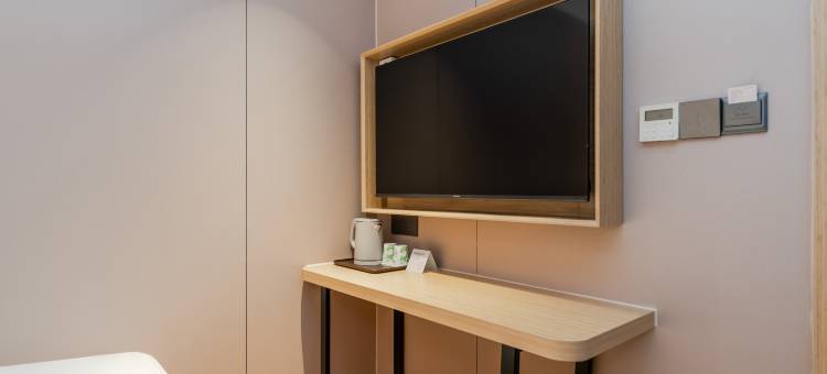 云绯酒店(上海前滩三林路地铁站店)图片