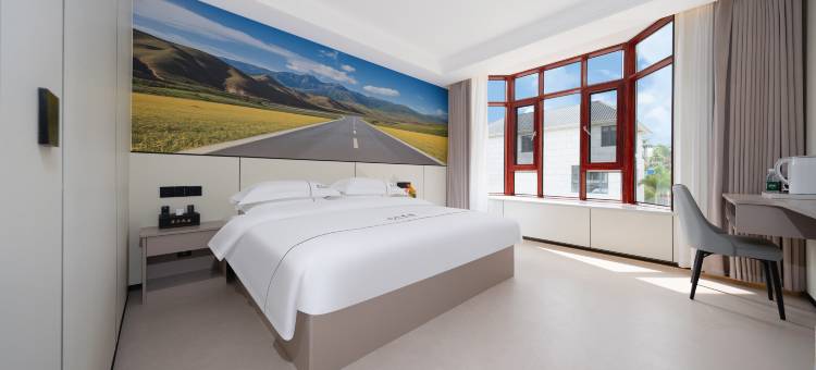 三亚界外度假民宿(亚龙湾热带森林公园店)图片