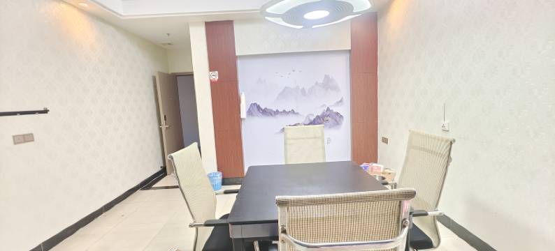 星期天商务酒店(化州火车站店)图片