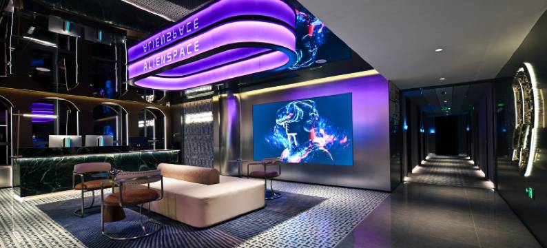 和光·ALIENSPACE外星人电竞酒店(杭州河坊街婺江路地铁站店)图片