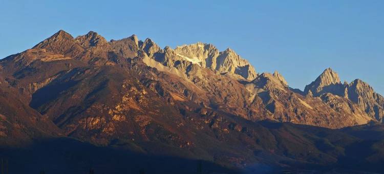 见山·如初见｜日照金山雪山全景轻奢美墅(白沙古镇店)图片