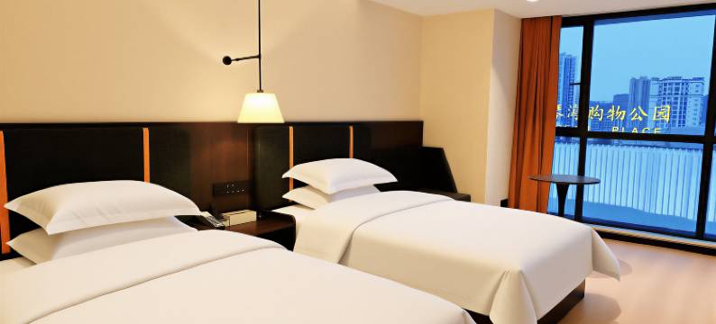 VALATOMS梵拉图酒店(自贡爱琴海购物公园店)图片