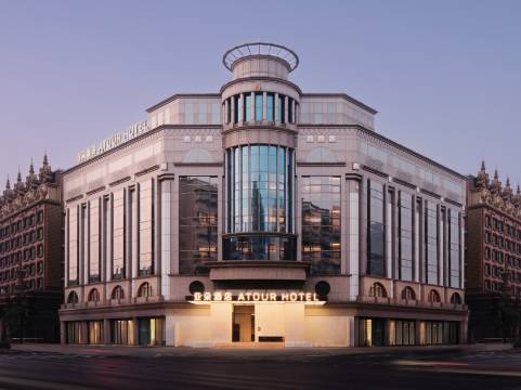 天津之眼金纬路亚朵酒店