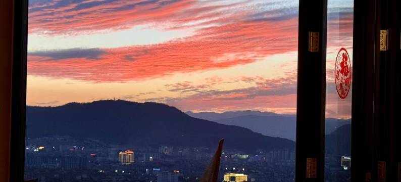 腾冲聆荷渡璟瑜汤庐民宿图片