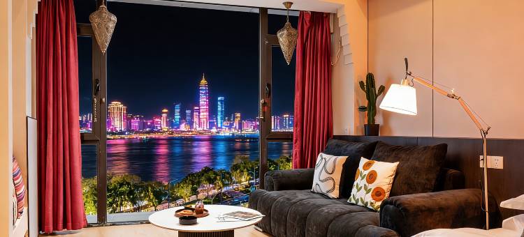 海格瑞一线江景公寓(积玉桥地铁站锦坤公寓楼店)图片