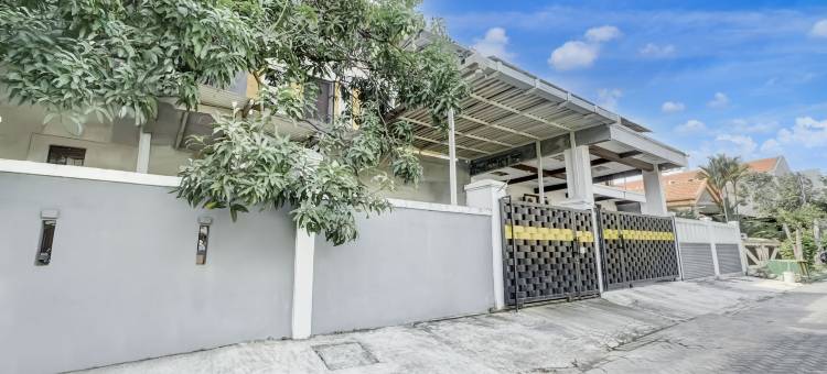 Hotel O Sagara Homestay Rungkut图片