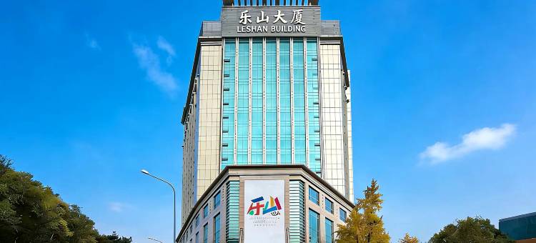 成都峨眉雪芽大酒店图片