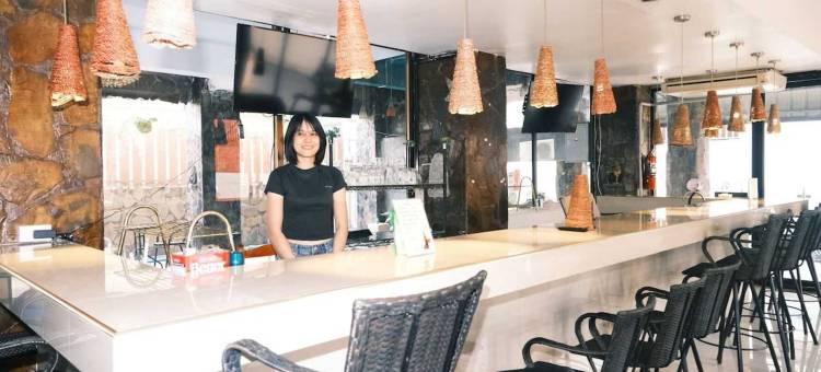 芭堤雅 O Luna 酒店精选系列(Collection O Luna Hotel Pattaya)图片