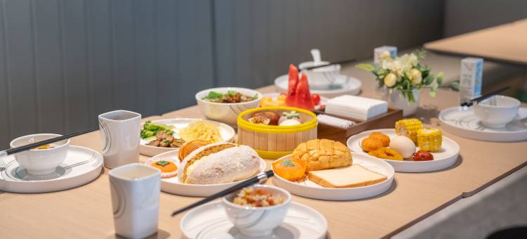 城市便捷酒店(自贡方特恐龙王国店)图片