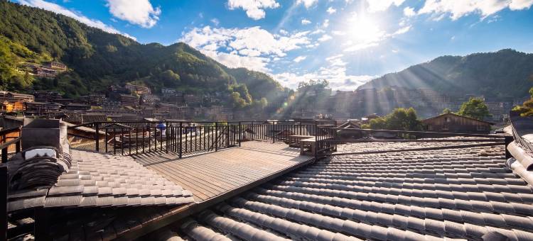 悦居文旅·悦西江精品度假民宿(雷山西江千户苗寨店)图片