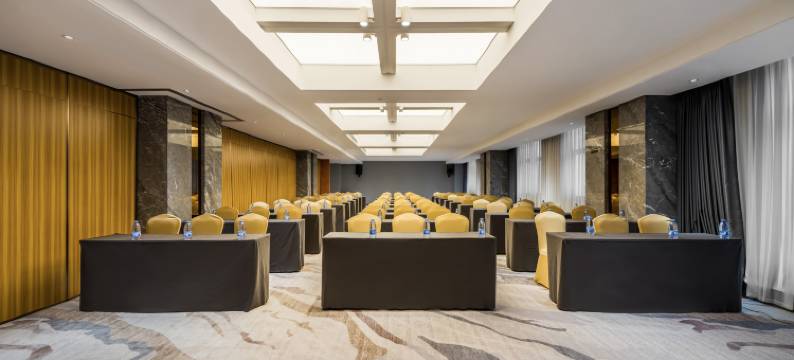 成功大酒店(厦门高崎机场SM广场店)图片