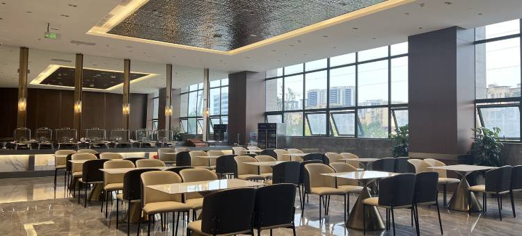 云湾酒店(彭州南部新城店)图片