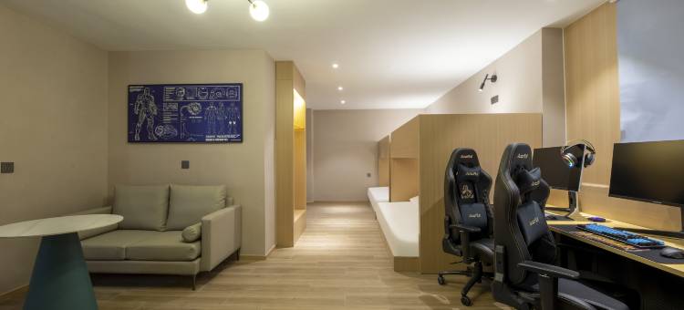 爱电竞酒店(观前街察院场地铁站店)图片