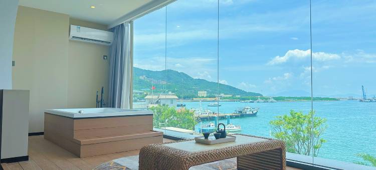 8号小院海景美宿(深圳盐田墟地铁站海鲜街店)图片