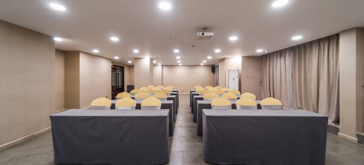 如家精选酒店(西安高新南二环丰庆公园地铁站店)图片
