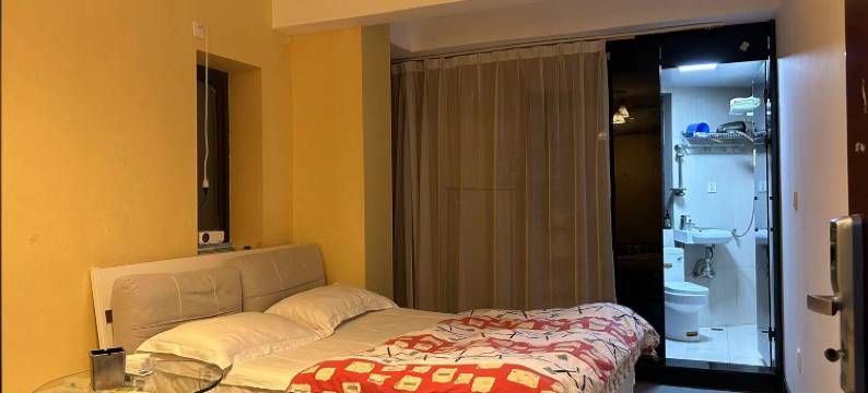 莫里亚蒂民宿(江汉路步行街店)图片