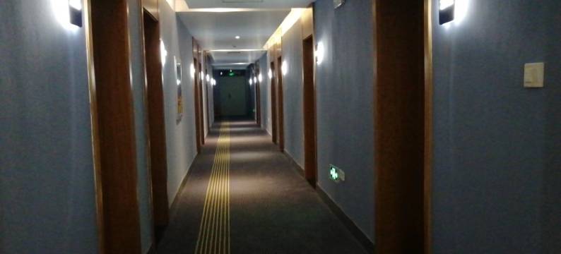 7天酒店(乌海火车站店)图片