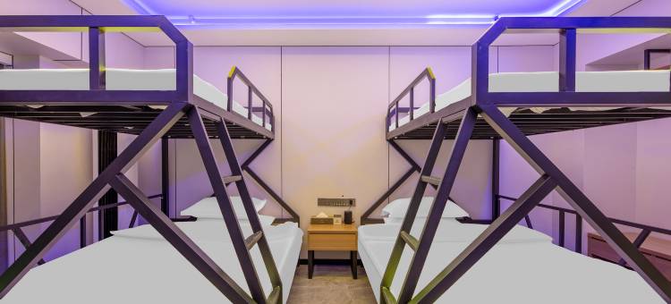 俎嘉电竞电影酒店(石家庄火车站塔坛商贸城店)图片