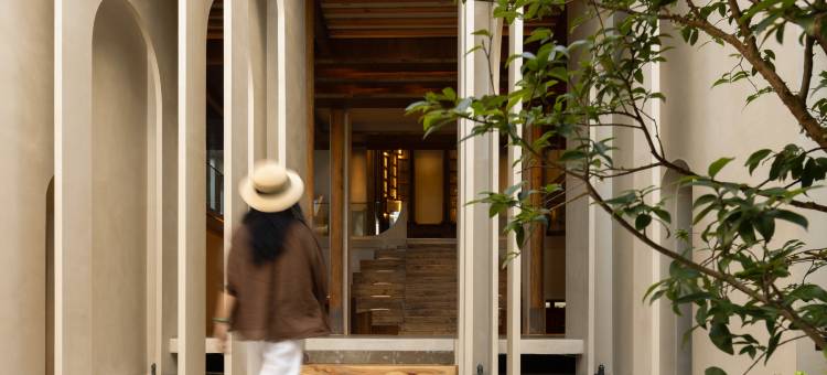 腾冲空间美学·温泉酒店(和顺古镇店)图片