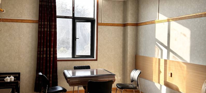 金太阳大酒店(洛阳龙门高铁站关林市场店)图片