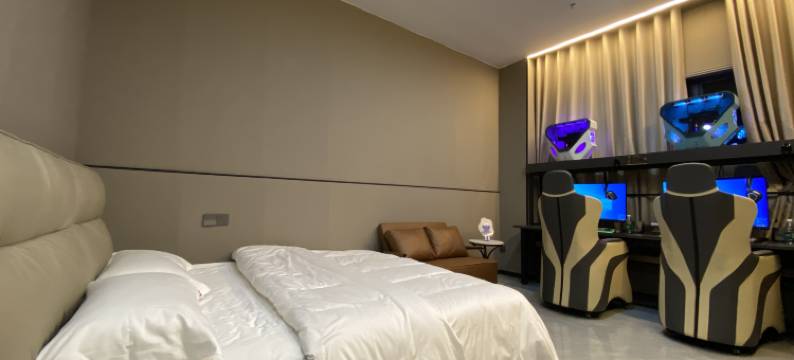 C锐电竞酒店图片