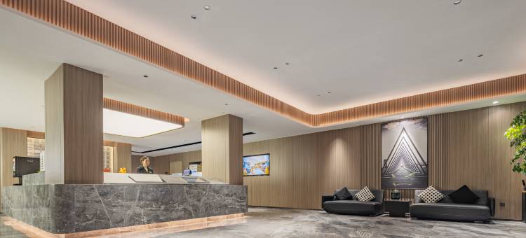 凌美国际酒店(襄阳火车站店)图片