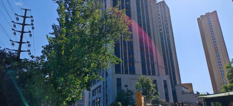 颐岚设计艺术民宿(西安文理学院万达广场店)图片